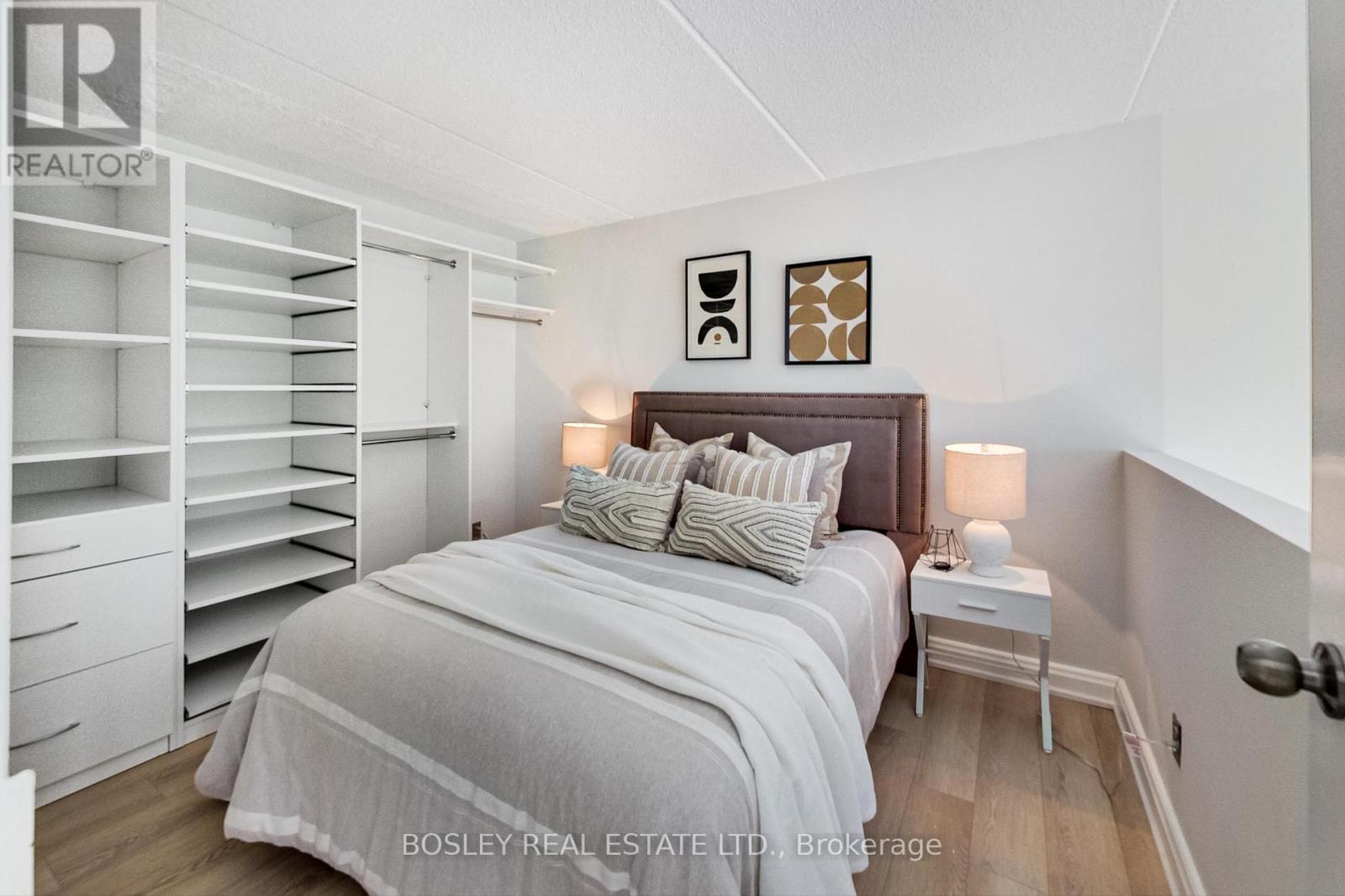 202 - 393 King Street E, Toronto (Moss Park), Ontario  M5A 1L3 - Photo 14 - C12208001