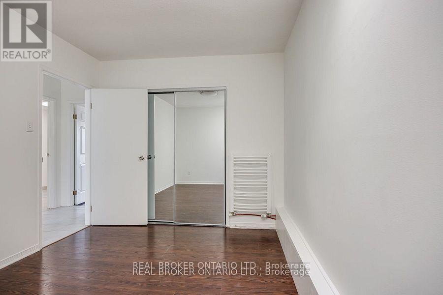 2 - 350 Oakwood Street, Toronto, Ontario  M6E 2W2 - Photo 10 - C12208008