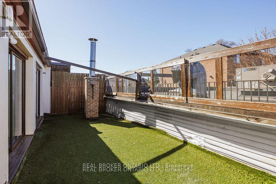 2 - 350 Oakwood Street, Toronto, Ontario  M6E 2W2 - Photo 13 - C12208008
