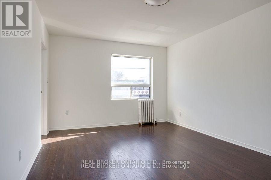 2 - 350 Oakwood Street, Toronto, Ontario  M6E 2W2 - Photo 7 - C12208008