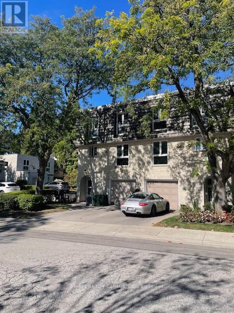 91 Scenic Mill Way, Toronto (St. Andrew-Windfields), Ontario  M2L 1S9 - Photo 2 - C12208029