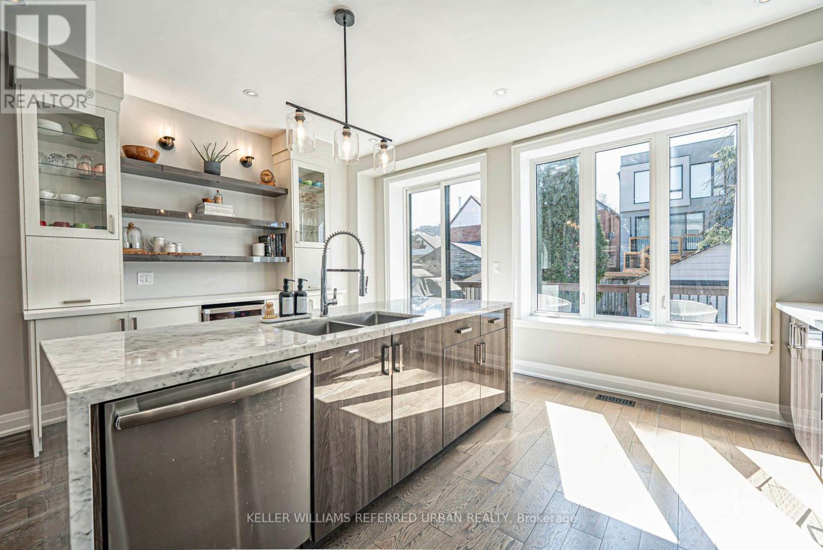 41 Doncaster Avenue, Toronto, Ontario  M4C 1Y6 - Photo 17 - E12207849