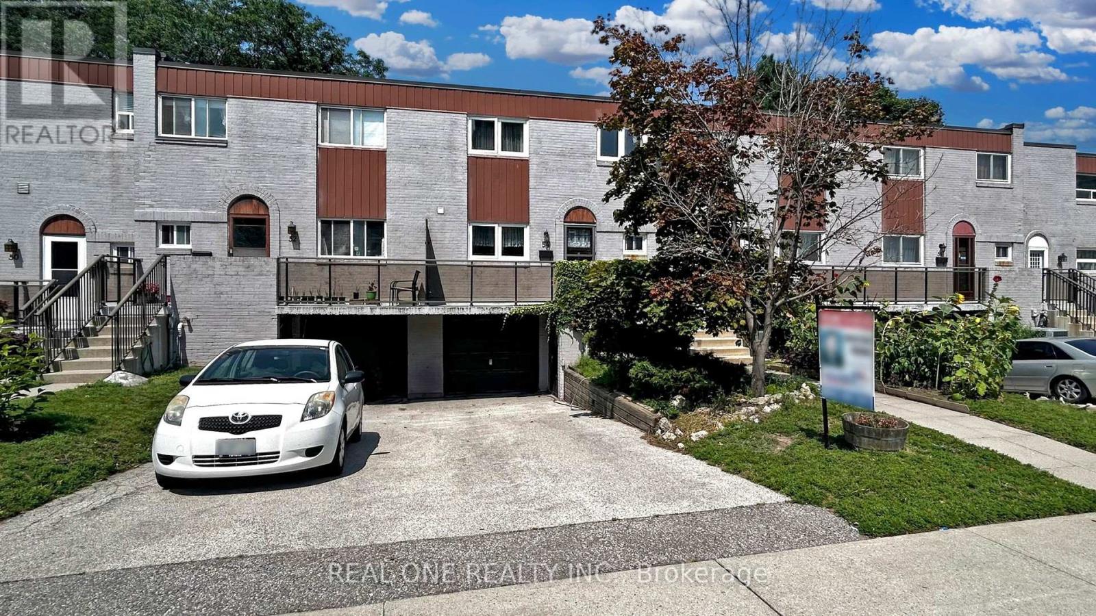 54 Bonis Avenue, Toronto, Ontario  M1T 2V1 - Photo 1 - E12207902