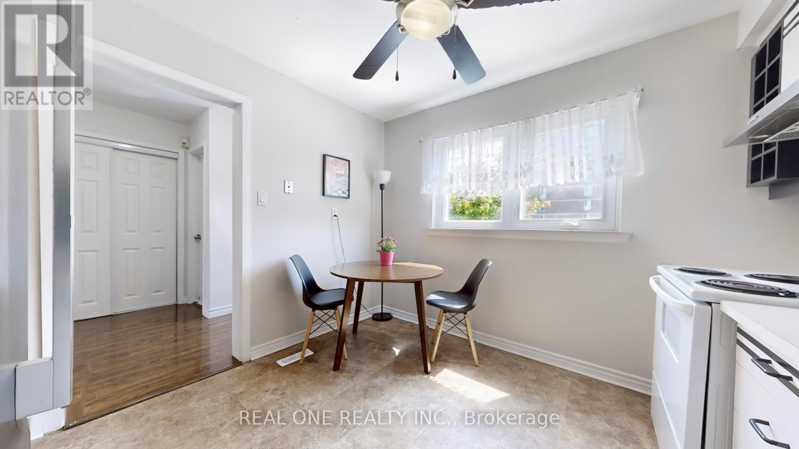 54 Bonis Avenue, Toronto, Ontario  M1T 2V1 - Photo 12 - E12207902