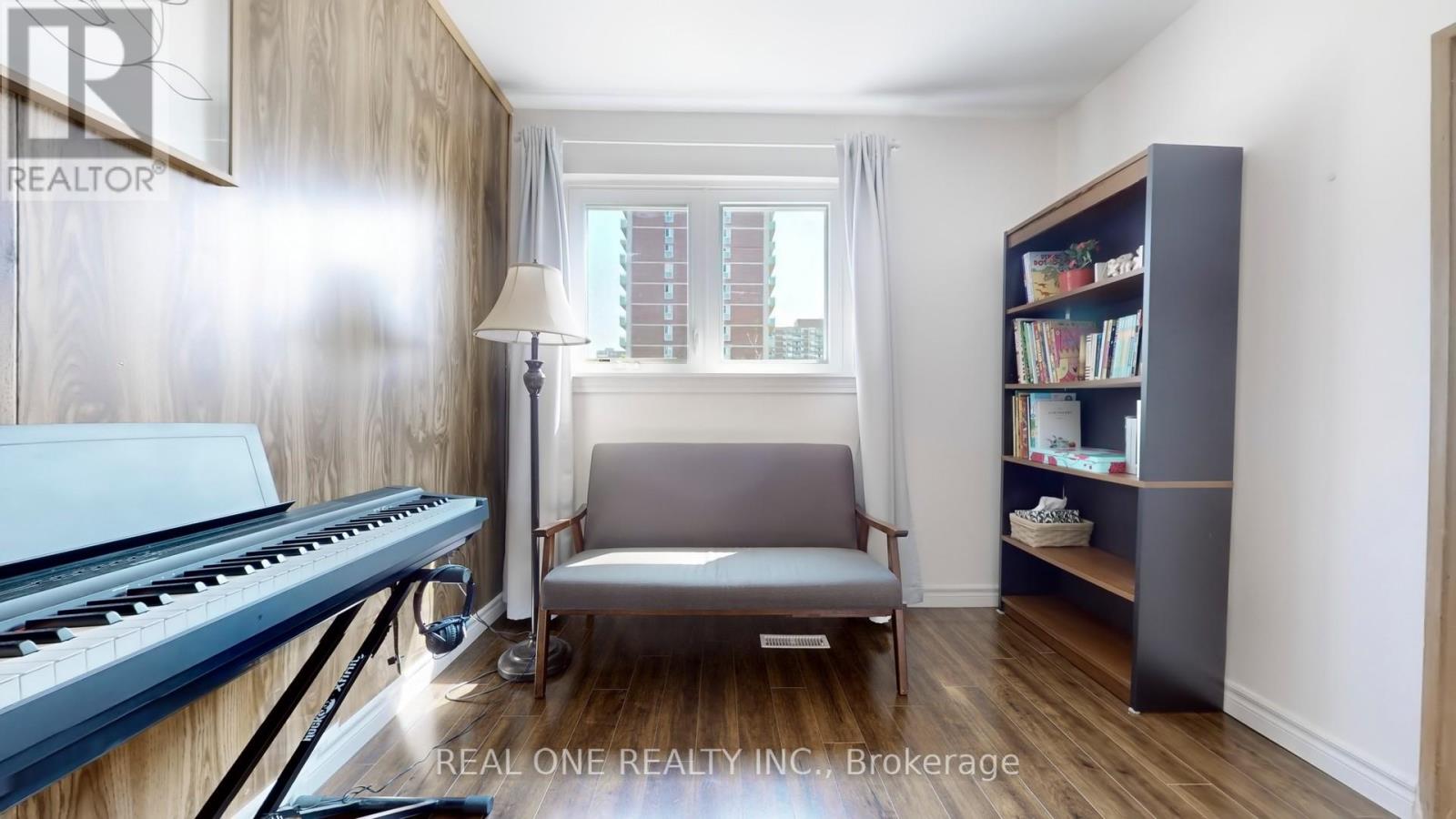 54 Bonis Avenue, Toronto, Ontario  M1T 2V1 - Photo 27 - E12207902