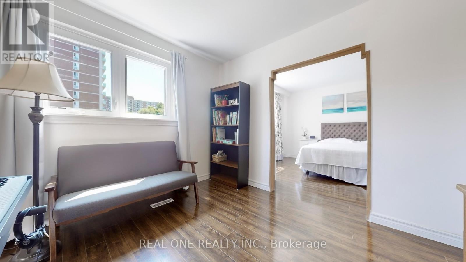 54 Bonis Avenue, Toronto, Ontario  M1T 2V1 - Photo 28 - E12207902