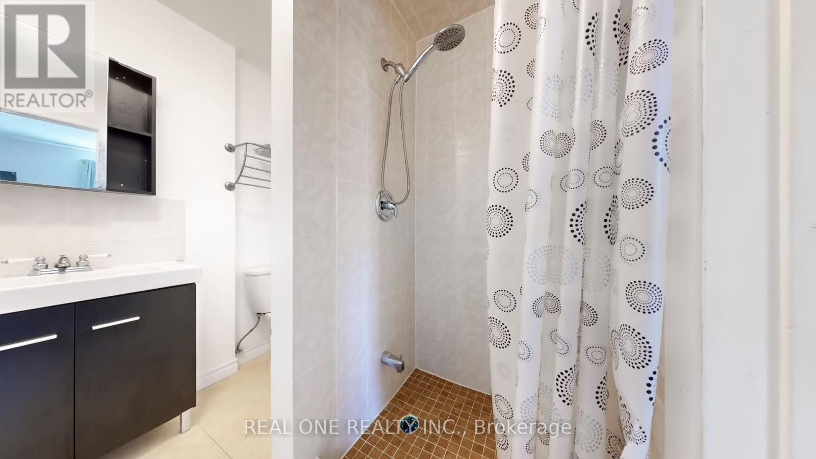 54 Bonis Avenue, Toronto, Ontario  M1T 2V1 - Photo 32 - E12207902