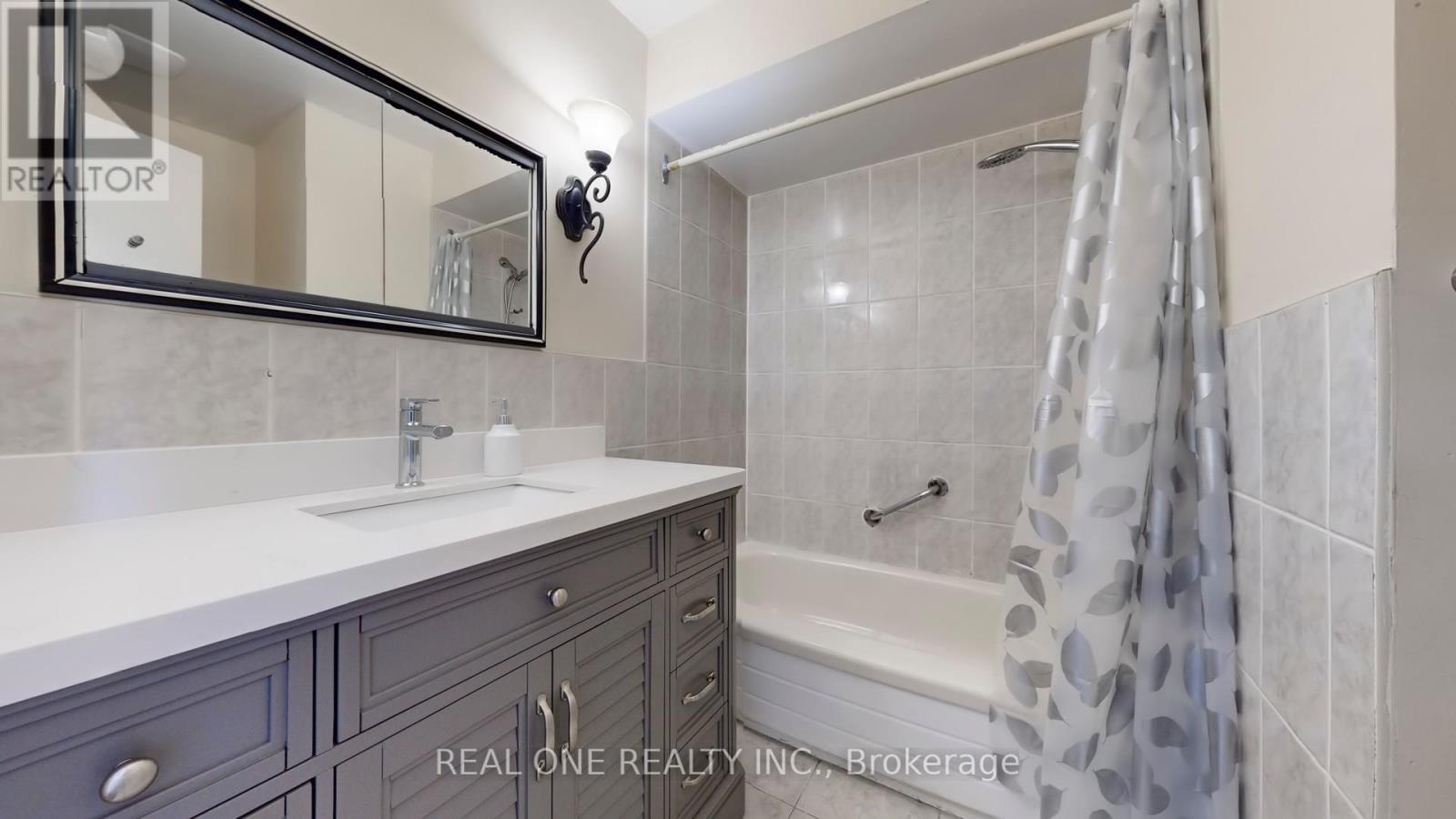 54 Bonis Avenue, Toronto, Ontario  M1T 2V1 - Photo 37 - E12207902