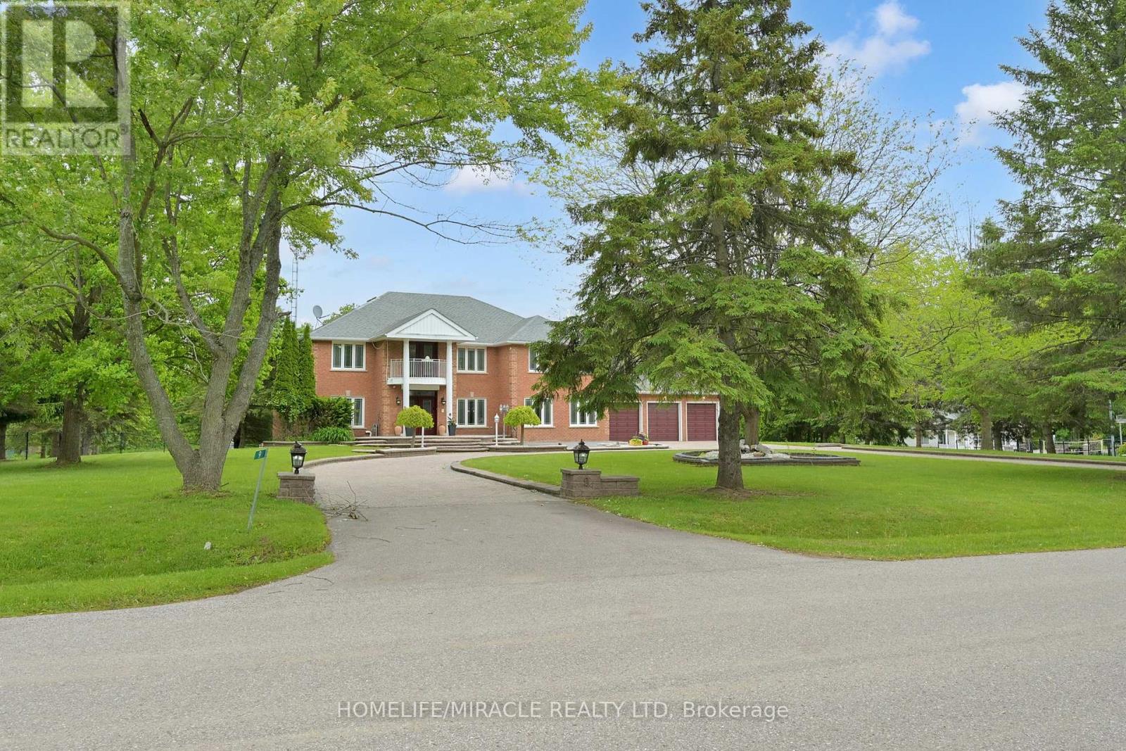 9 Bunting Court, Ajax (Central West), Ontario  L1T 3S5 - Photo 2 - E12207923