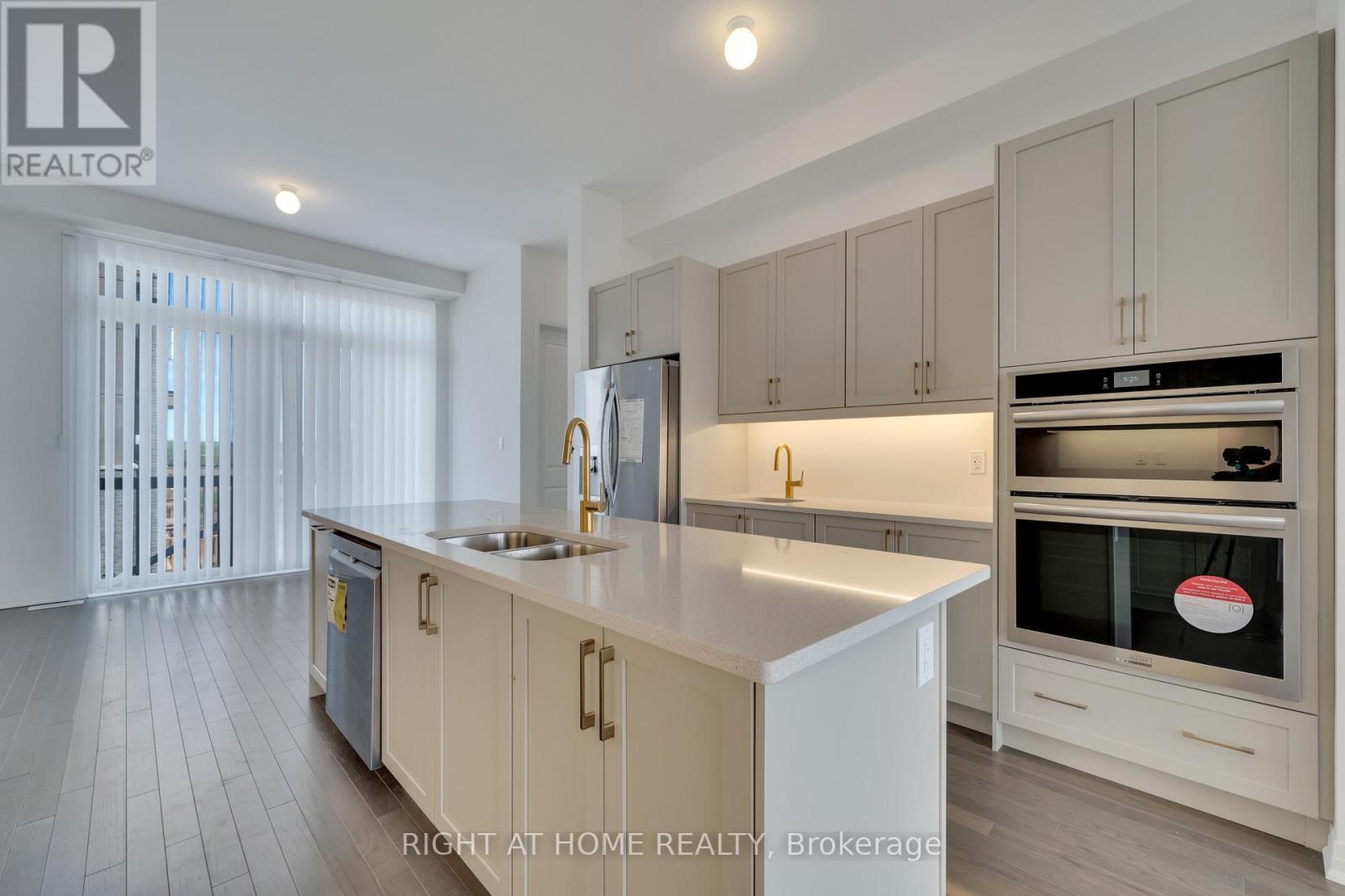 275 Port Darlington Road, Clarington (Bowmanville), Ontario  L1C 4B1 - Photo 17 - E12207970