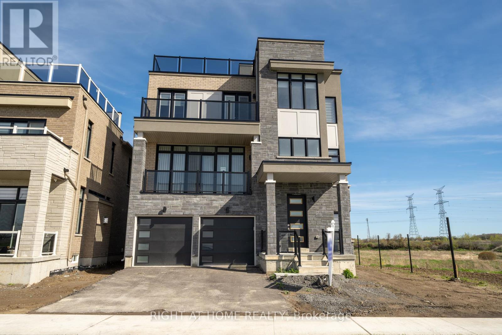 275 Port Darlington Road, Clarington (Bowmanville), Ontario  L1C 4B1 - Photo 2 - E12207970