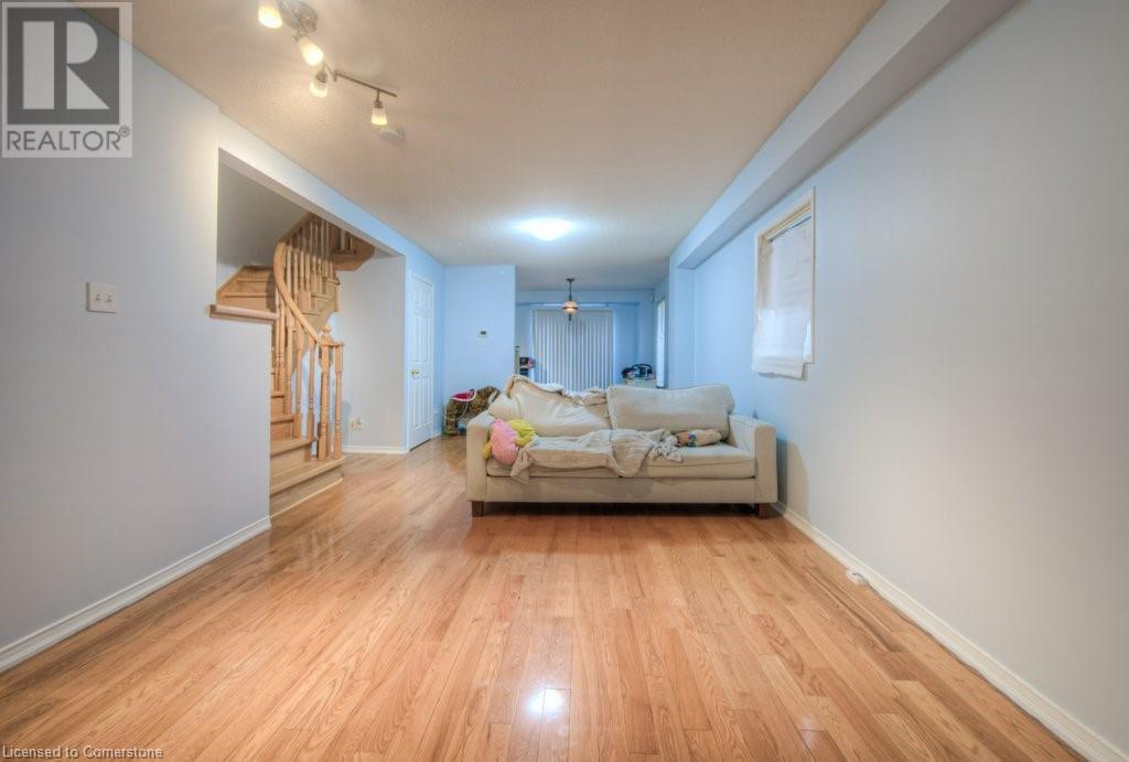 5134 Des Jardines Drive, Burlington, Ontario  L7L 6L7 - Photo 7 - 40705214