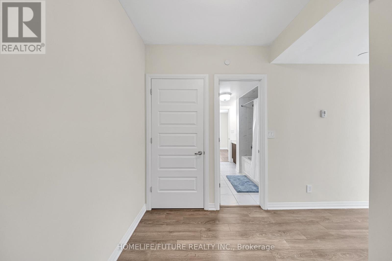 410 - 2 Adam Sellers Street, Markham, Ontario  L6B 1N2 - Photo 8 - N12207716