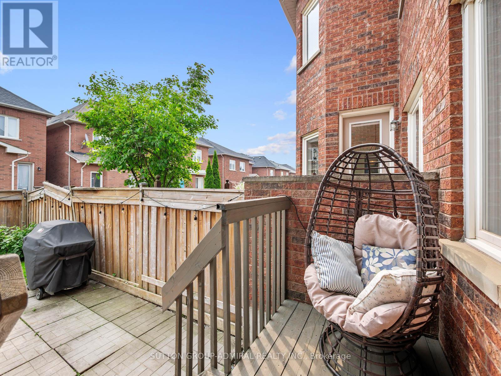 43 Mill River Drive, Vaughan (Patterson), Ontario  L6A 0Y9 - Photo 40 - N12207792