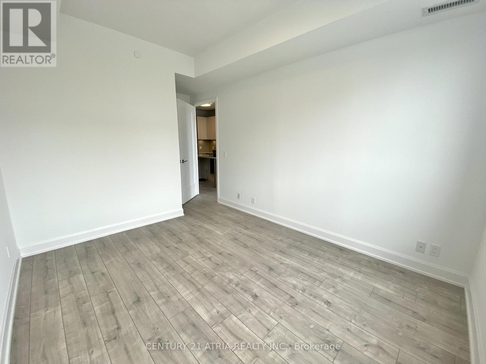 211 - 38 Water Walk Drive, Markham, Ontario  L3R 6M8 - Photo 9 - N12207801