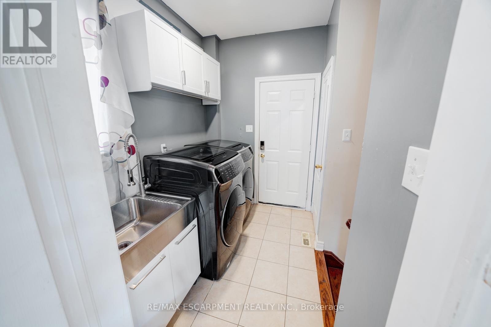 23 Grubin Avenue, Whitchurch-Stouffville, Ontario  L4A 0C4 - Photo 16 - N12208023