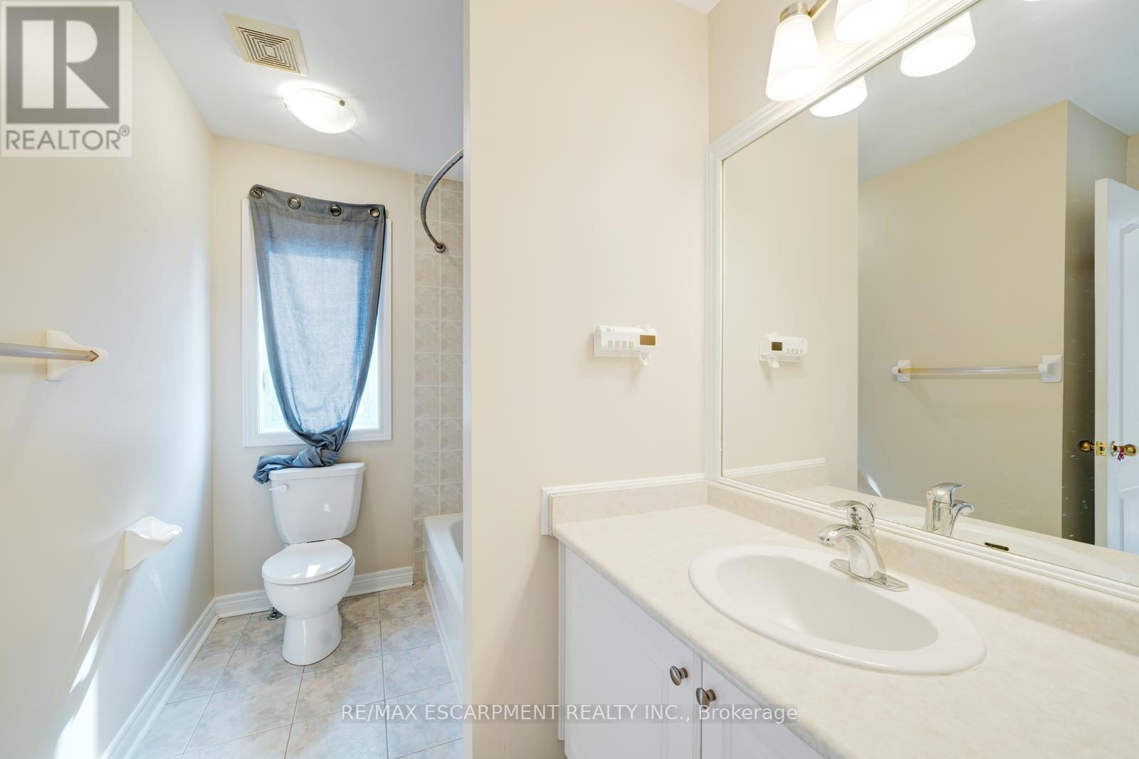 23 Grubin Avenue, Whitchurch-Stouffville, Ontario  L4A 0C4 - Photo 31 - N12208023