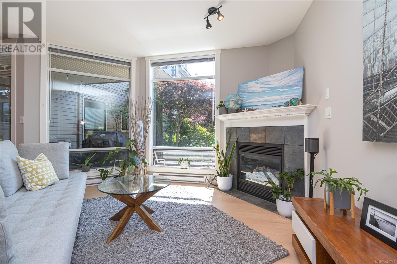 109 330 Waterfront Cres, Victoria, British Columbia  V8T 5K3 - Photo 9 - 1002749