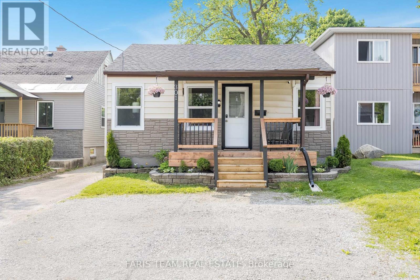301 MARY STREET, orillia, Ontario