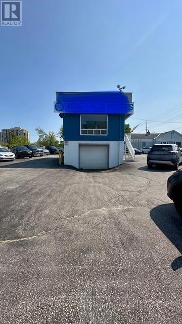 119 Bradford Street, Barrie, Ontario  L4N 3B2 - Photo 11 - S12207950