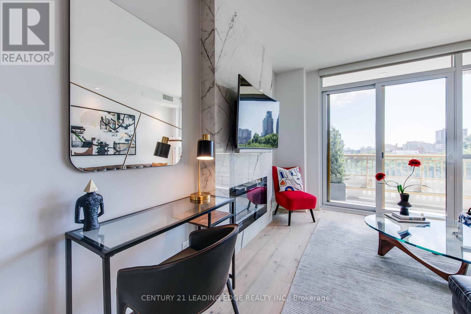 706 - 151 Avenue Road, Toronto, Ontario  M5R 0B8 - Photo 4 - C12084983