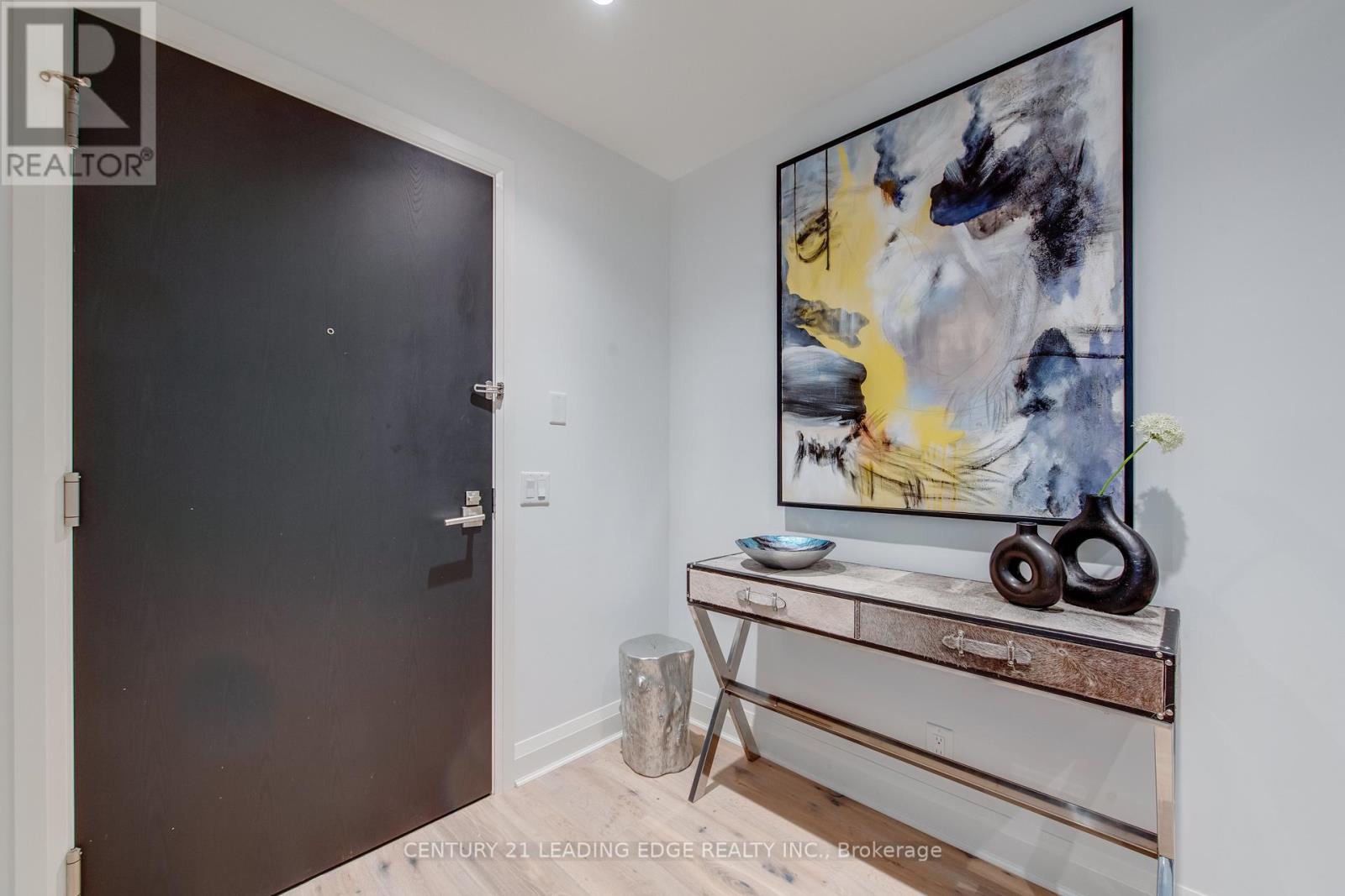706 - 151 Avenue Road, Toronto, Ontario  M5R 0B8 - Photo 6 - C12084983