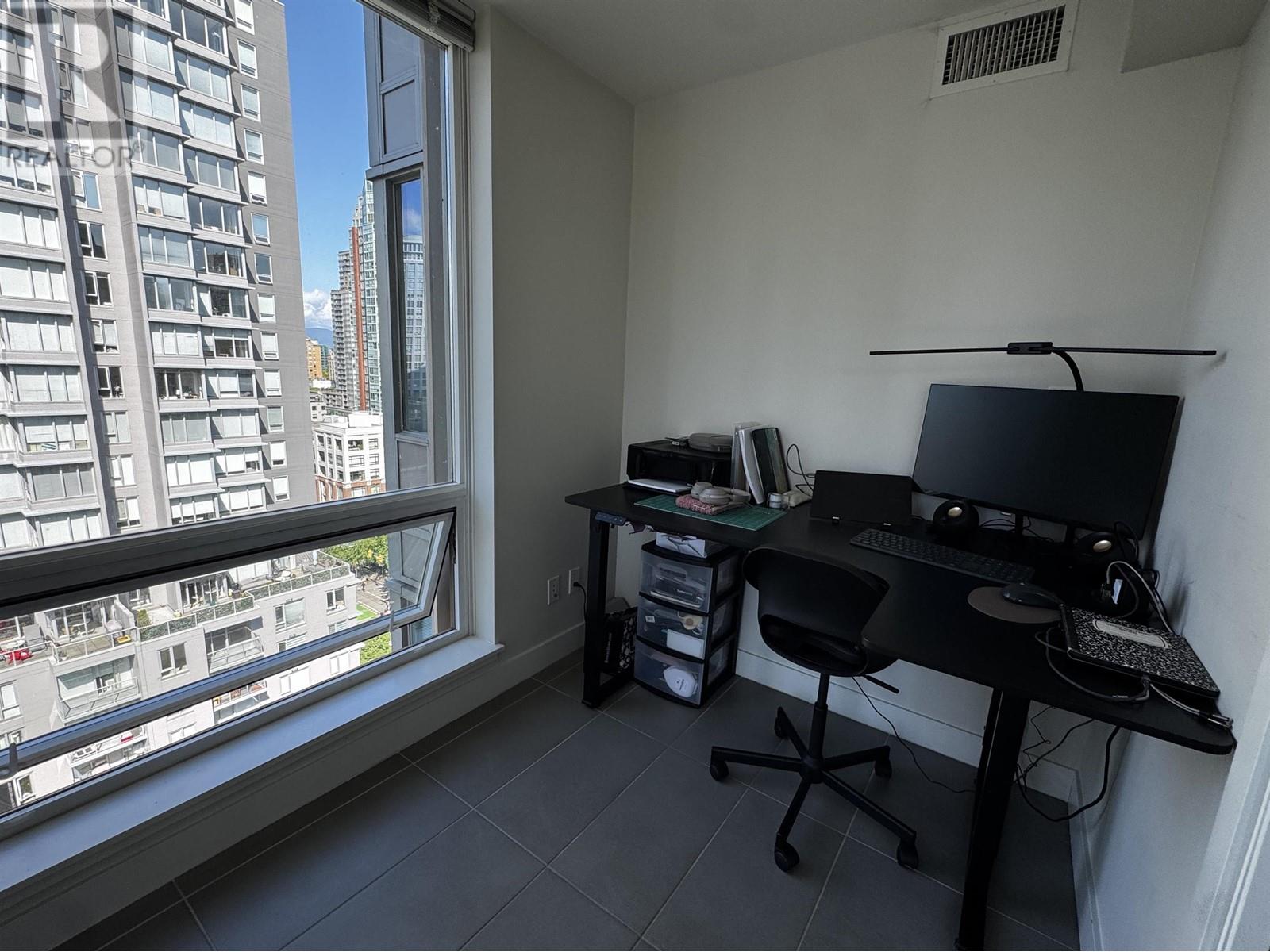 1705 1055 Richards Street, Vancouver, British Columbia  V6B 0C2 - Photo 8 - R3005040