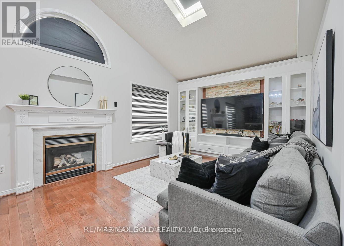 111 Mint Leaf Boulevard, Brampton, Ontario  L6R 2Y9 - Photo 8 - W12204471