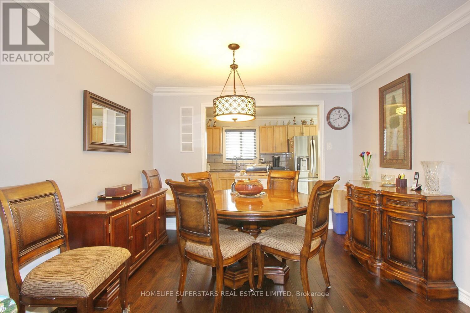 76 Morley Crescent, Brampton, Ontario  L6S 3K8 - Photo 9 - W12205201