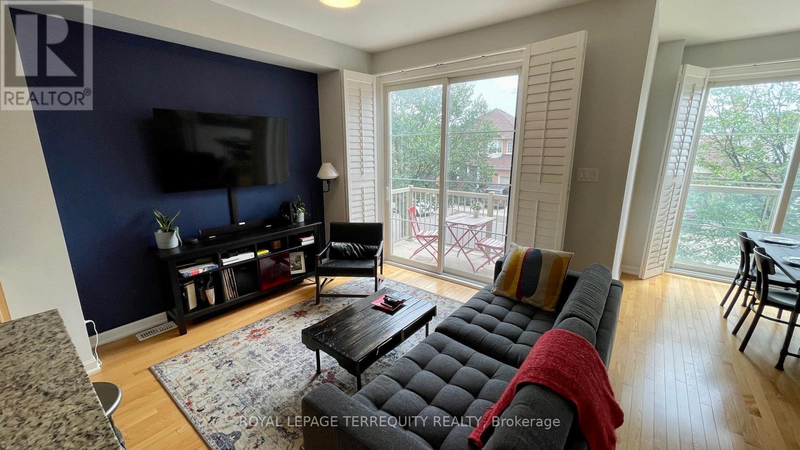 152 - 165 Hampshire Way, Milton (De Dempsey), Ontario  L9T 8M7 - Photo 5 - W12207730
