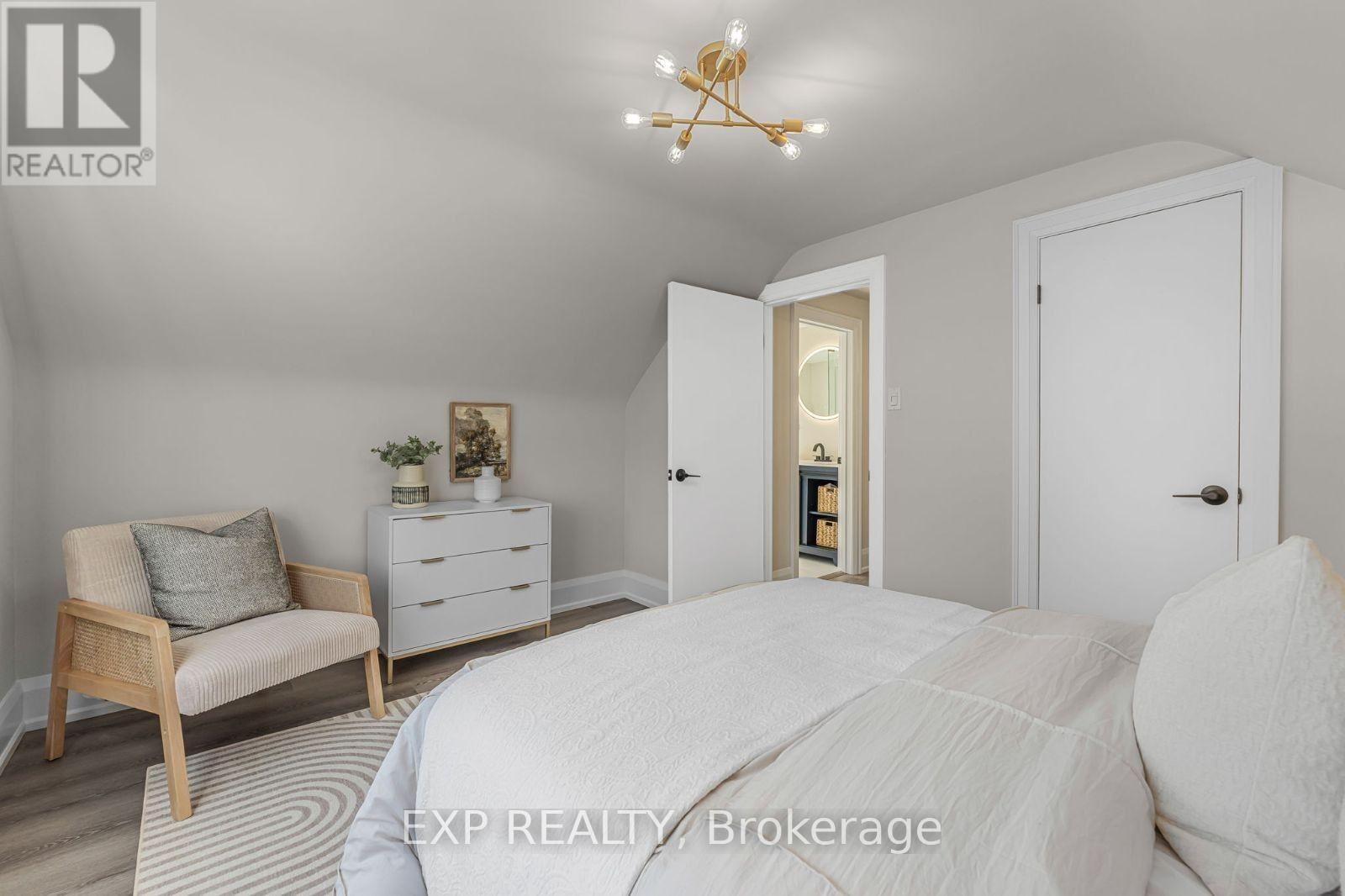 75 Alder Crescent, Toronto (Long Branch), Ontario  M8W 1E1 - Photo 20 - W12207747