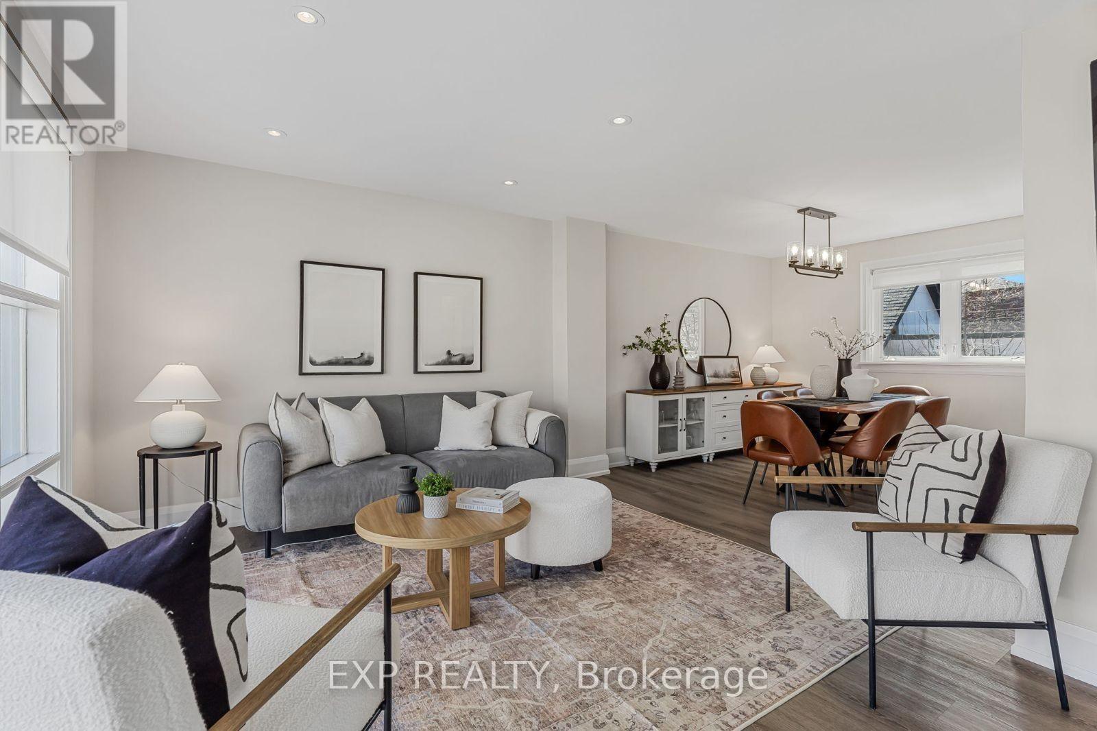 75 Alder Crescent, Toronto (Long Branch), Ontario  M8W 1E1 - Photo 3 - W12207747