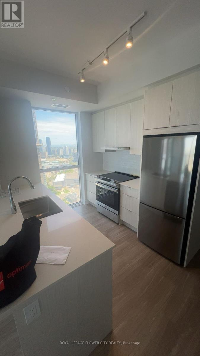 3111 - 430 Square One Drive, Mississauga, Ontario  L5B 0L6 - Photo 8 - W12207761