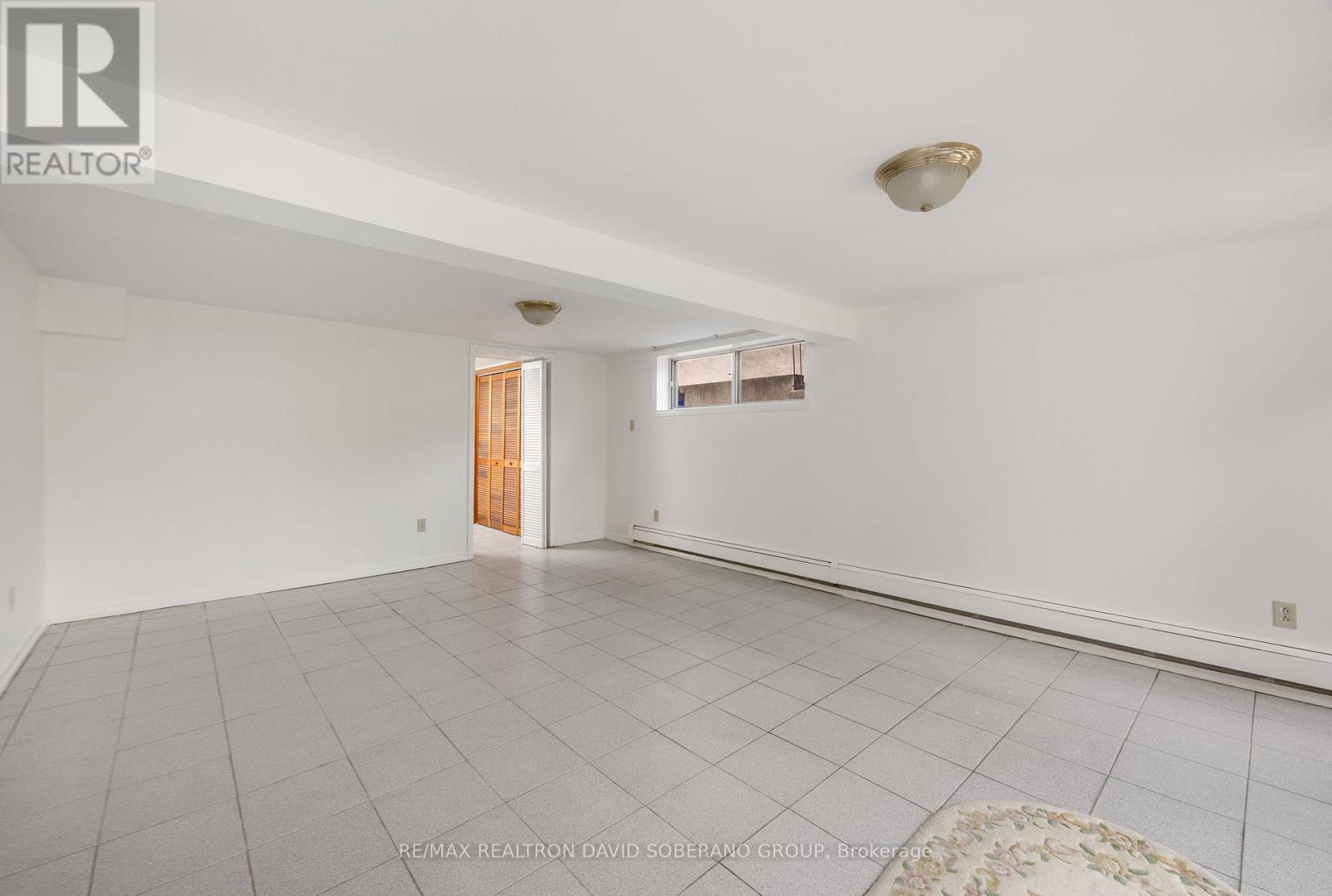 53 Flamborough Drive, Toronto (Brookhaven-Amesbury), Ontario  M6M 2R5 - Photo 29 - W12207834