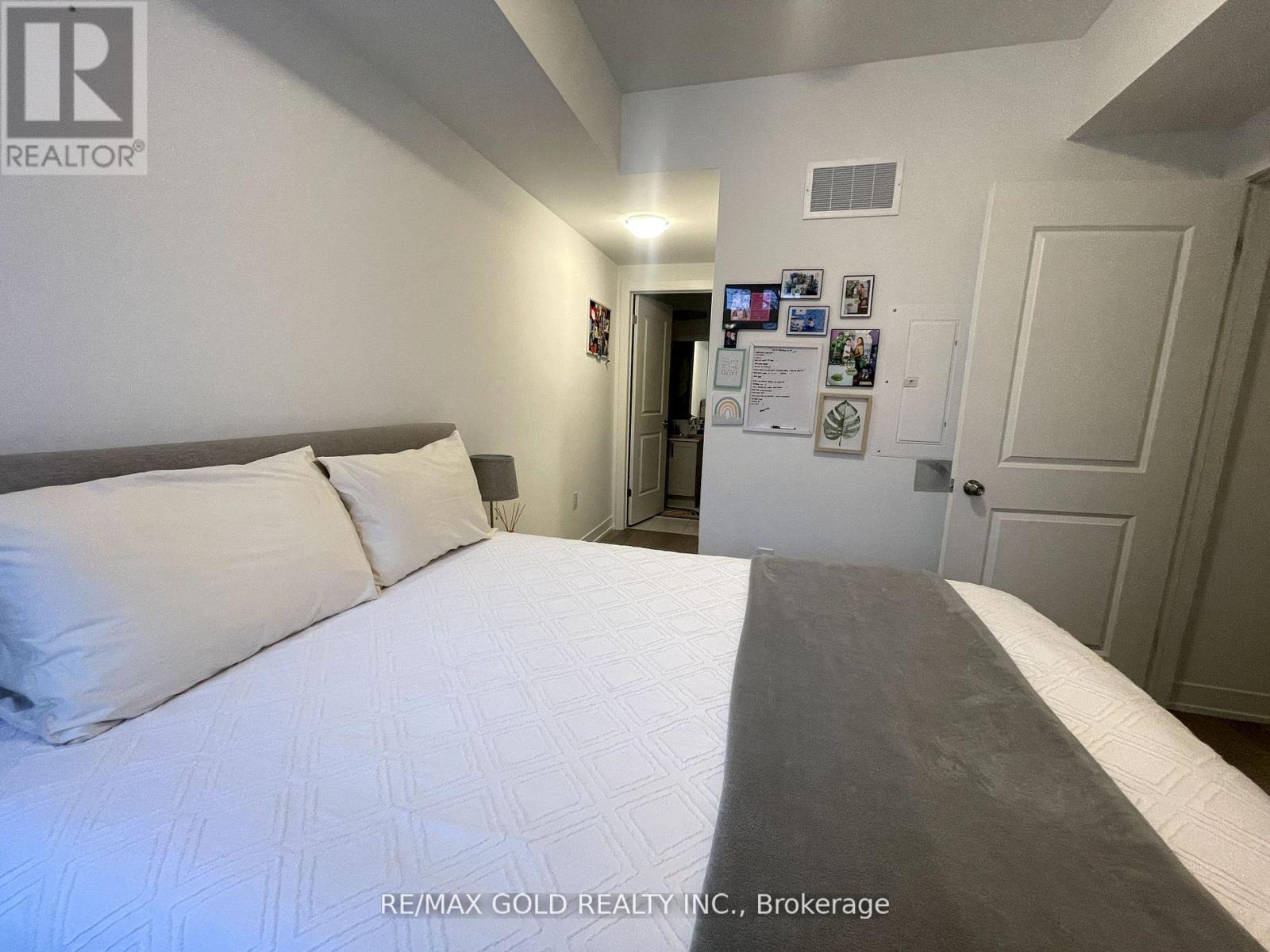 102 - 1115 Douglas Mccurdy Comm Drive E, Mississauga, Ontario  L5G 0C6 - Photo 32 - W12207906