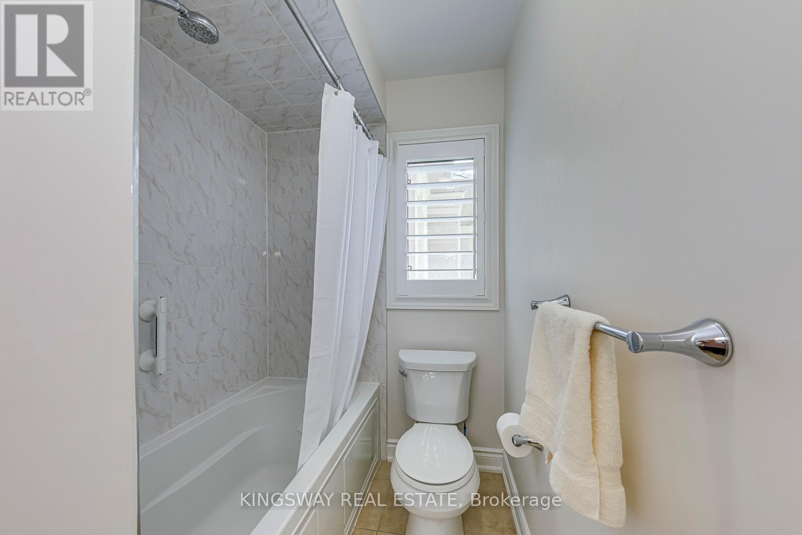 3232 Larry Crescent, Oakville, Ontario  L6M 0T1 - Photo 38 - W12207907