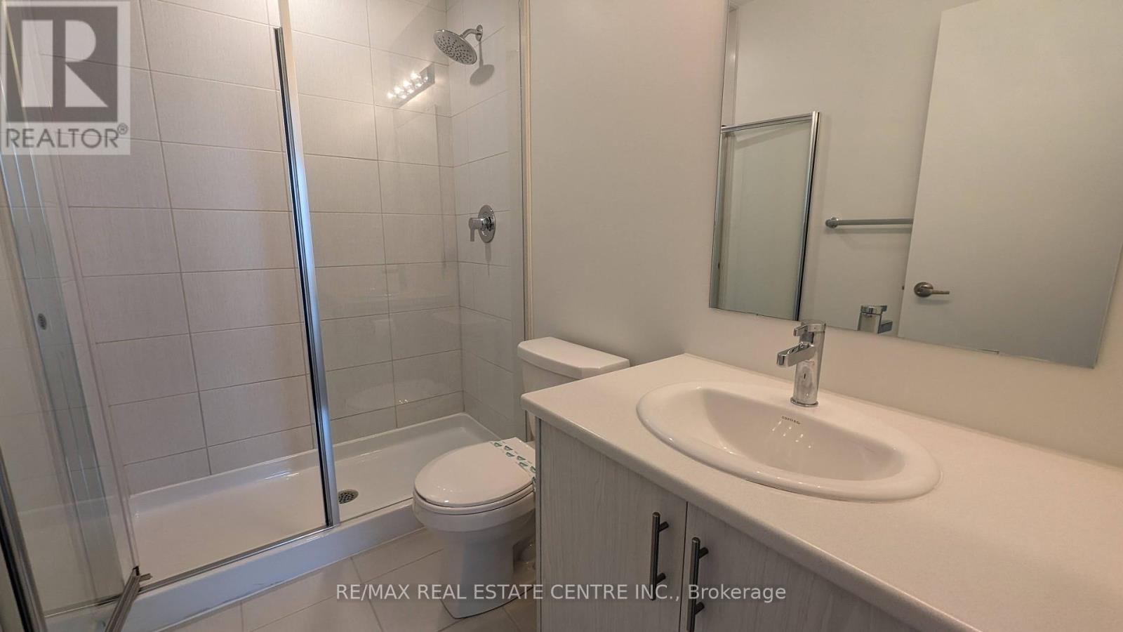 9 - 3550 Colonial Drive, Mississauga, Ontario  L5L 5T3 - Photo 10 - W12207933