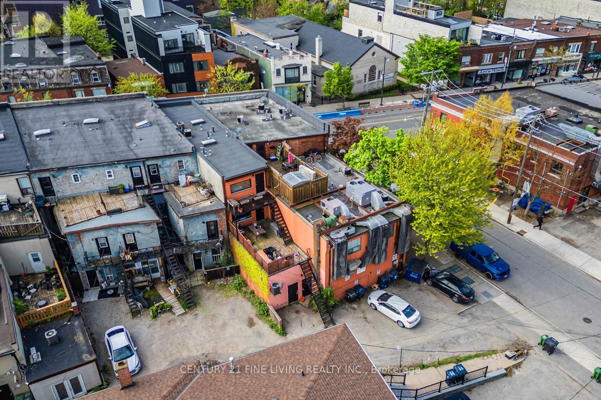 3048 Dundas Street W, Toronto, Ontario  M6P 1Z3 - Photo 37 - W12207937