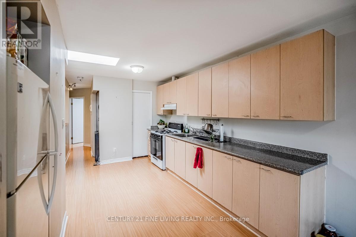3048 Dundas Street W, Toronto (Junction Area), Ontario  M6P 1Z3 - Photo 31 - W12207942