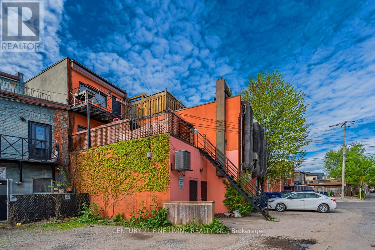 3048 Dundas Street W, Toronto (Junction Area), Ontario  M6P 1Z3 - Photo 39 - W12207944
