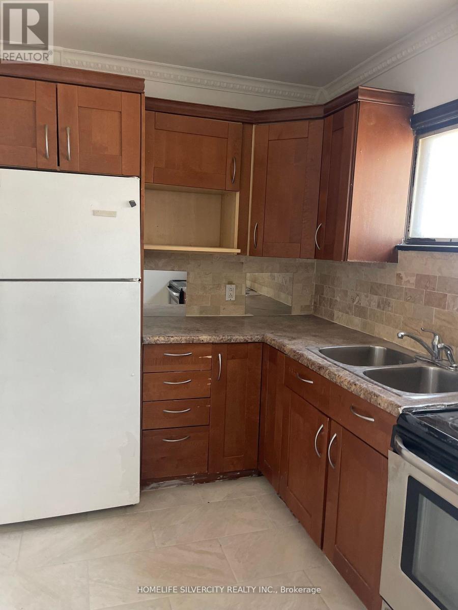 507-509 Rogers Road, Toronto, Ontario  M6M 1B4 - Photo 7 - W12207952