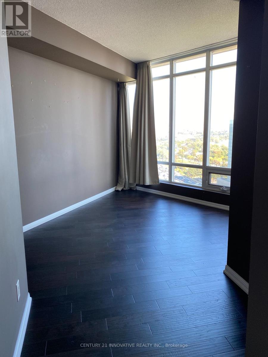 2010 - 15 Windermere Avenue, Toronto (High Park-Swansea), Ontario  M6S 5A2 - Photo 12 - W12207968