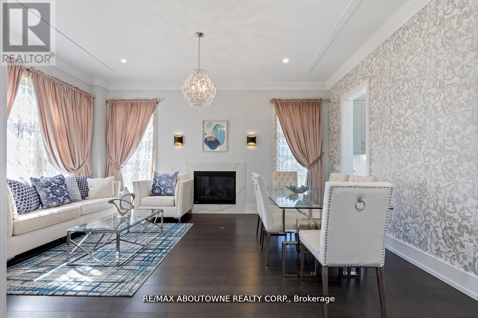 265 Woodale Avenue, Oakville (Wo West), Ontario  L6K 2N3 - Photo 6 - W12207979