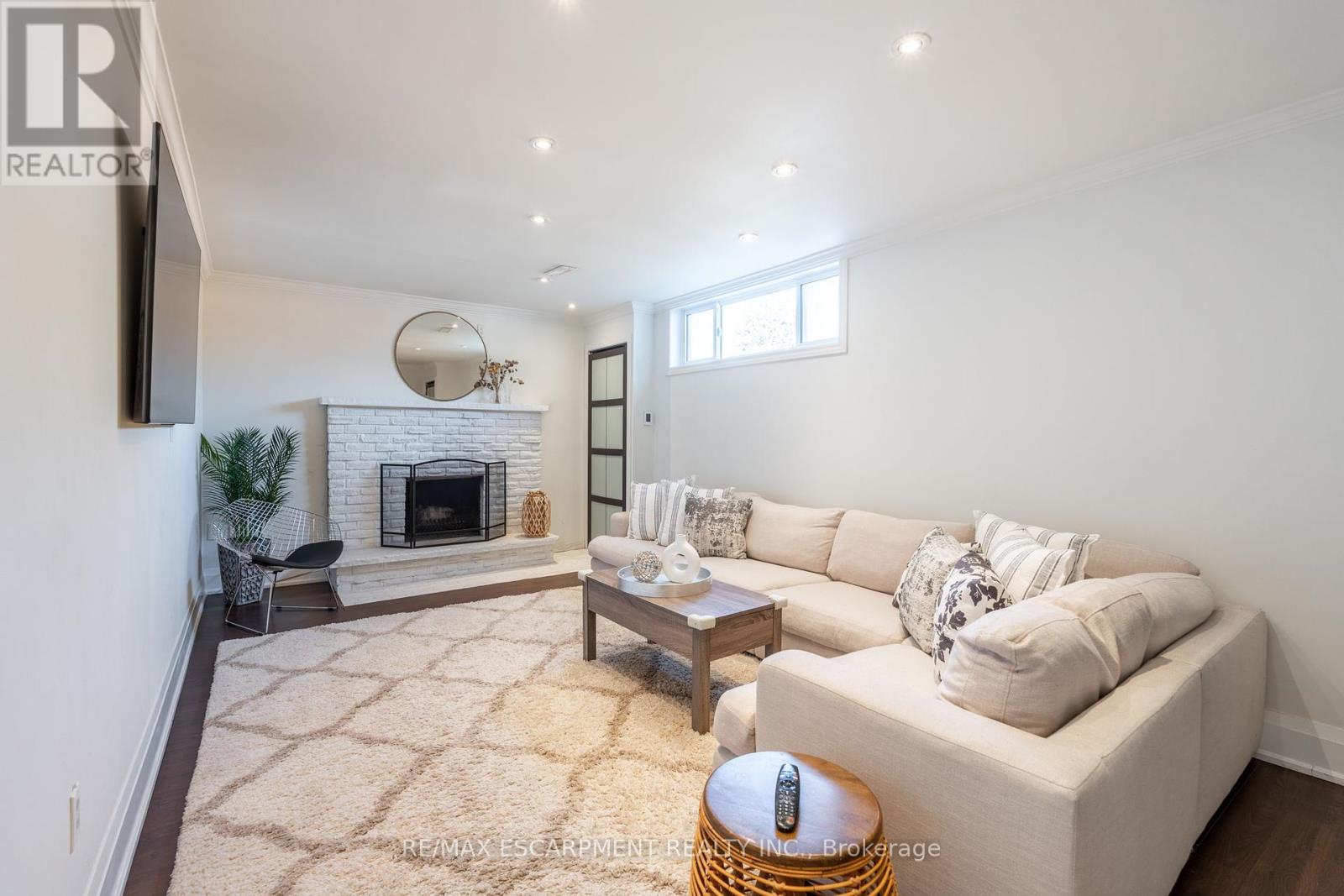 2375 Gareth Road S, Mississauga (Port Credit), Ontario  L5B 1Z4 - Photo 36 - W12207982