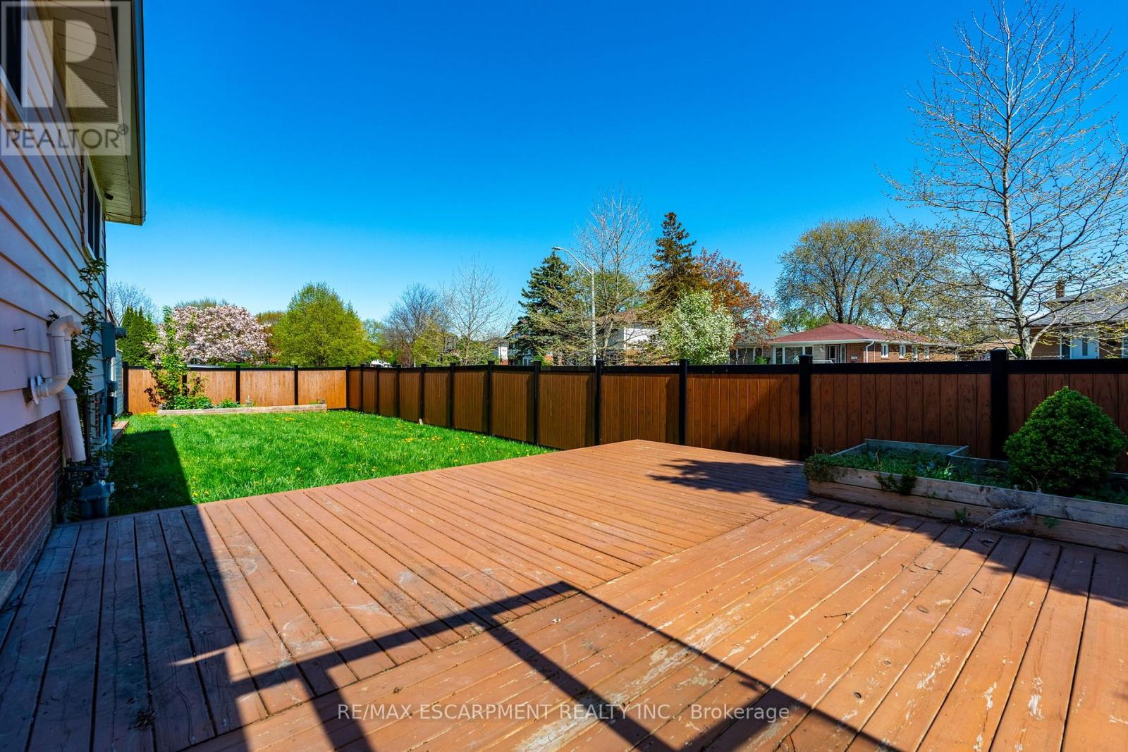 2375 Gareth Road S, Mississauga (Port Credit), Ontario  L5B 1Z4 - Photo 48 - W12207982