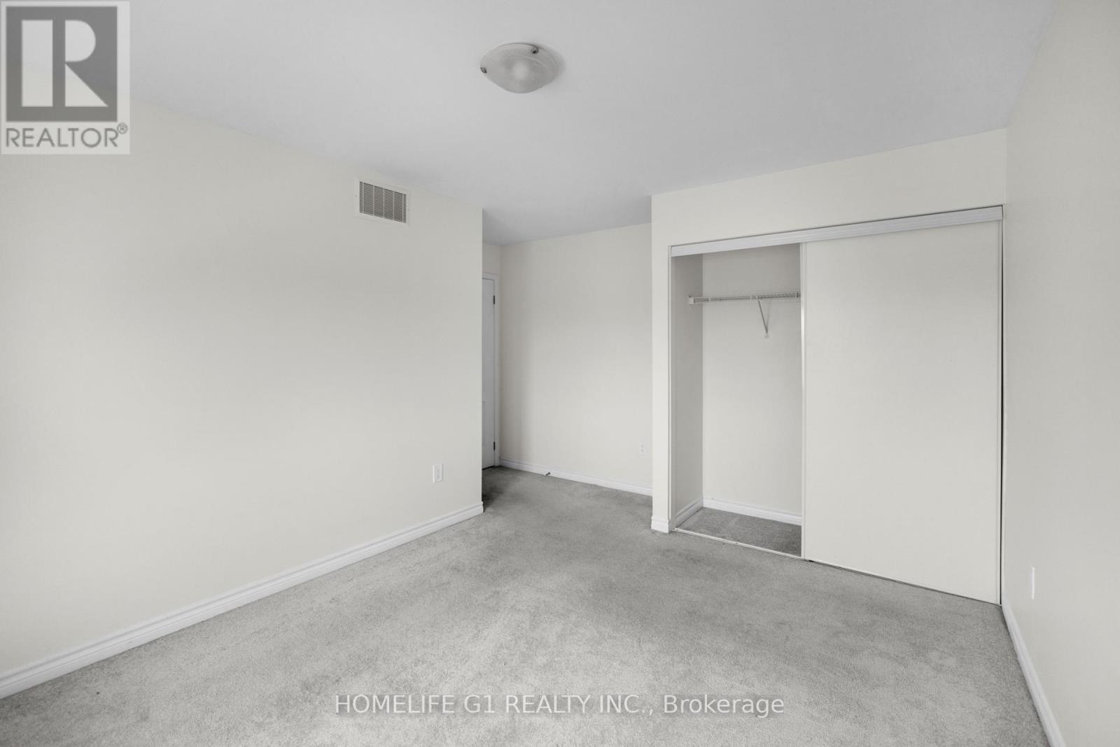 158 Thornbush Boulevard, Brampton (Northwest Brampton), Ontario  L7A 0G4 - Photo 23 - W12207985