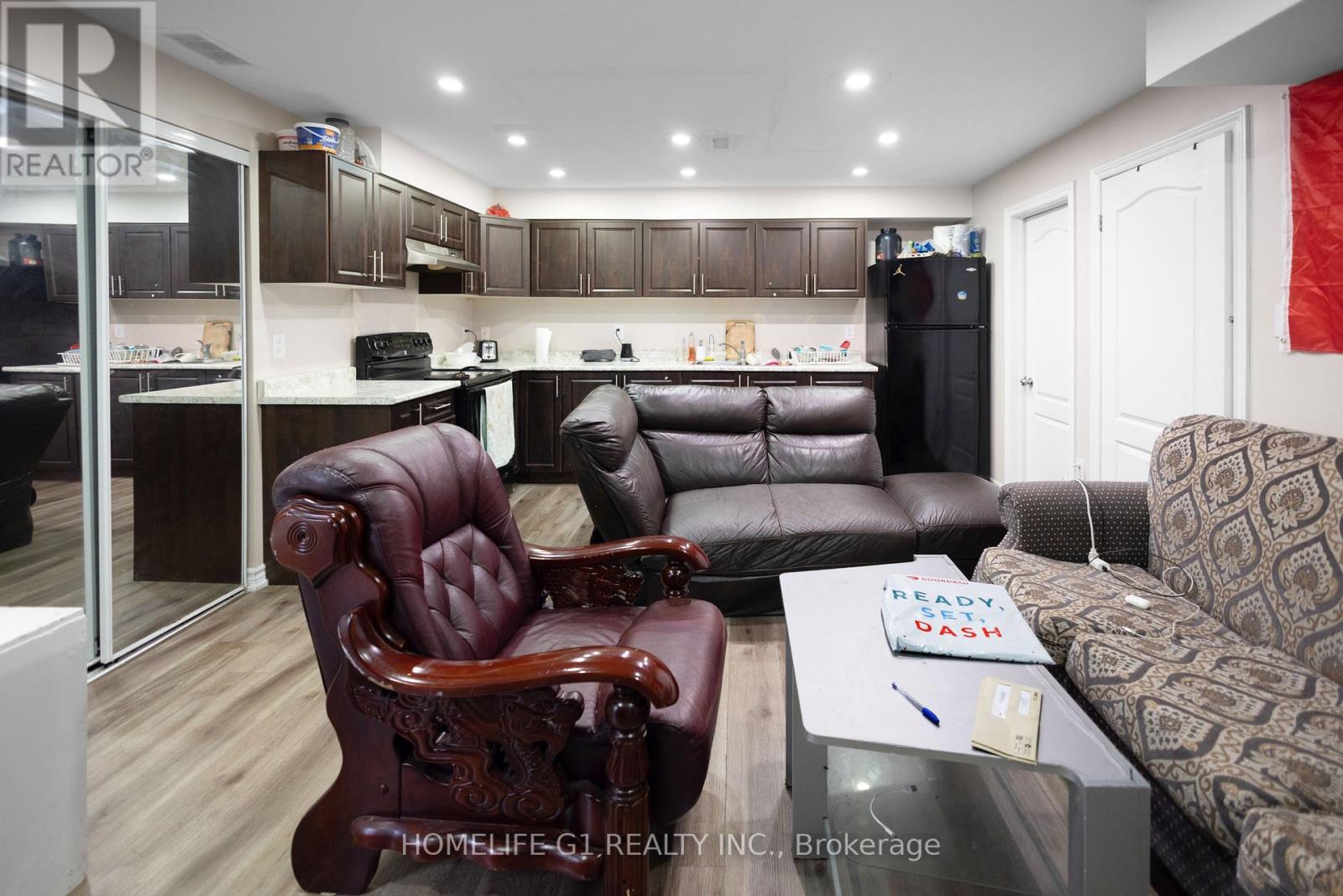 158 Thornbush Boulevard, Brampton (Northwest Brampton), Ontario  L7A 0G4 - Photo 33 - W12207985