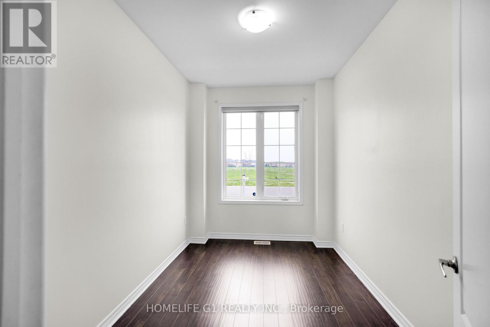 158 Thornbush Boulevard, Brampton (Northwest Brampton), Ontario  L7A 0G4 - Photo 6 - W12207985