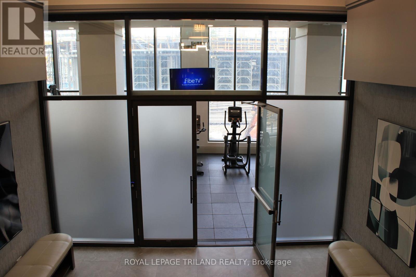 3008 - 30 Elm Drive, Mississauga (City Centre), Ontario  L5B 0N6 - Photo 35 - W12208048