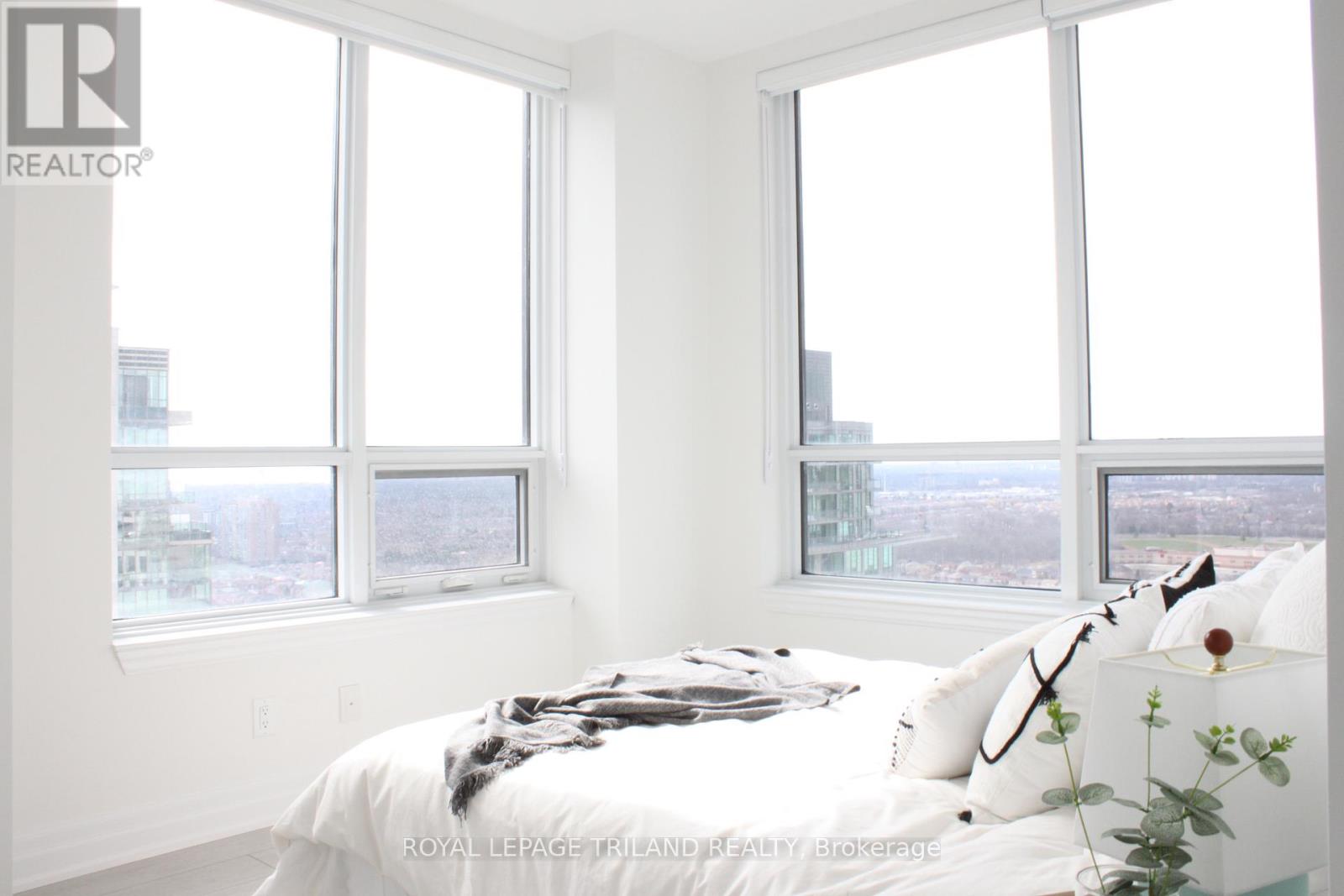 3008 - 30 Elm Drive, Mississauga (City Centre), Ontario  L5B 0N6 - Photo 17 - W12208049